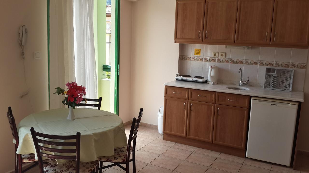 Avlu Apartments 1 İçmeler Camera foto